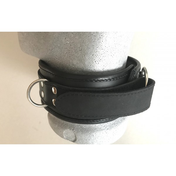 Gepolstertes Halsband mit Klettverschluss