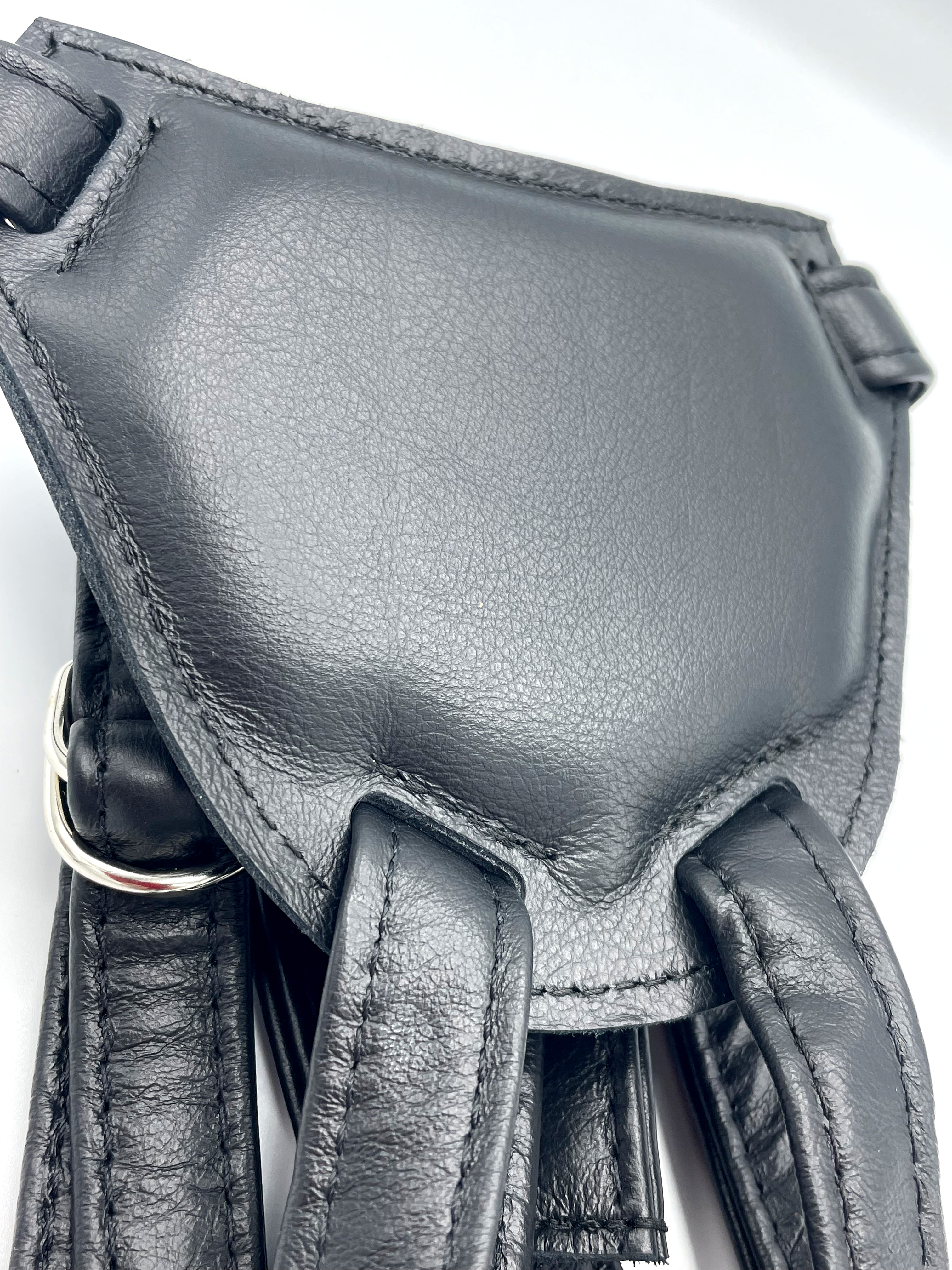 Polsterung des Dildo Harness in schwarz