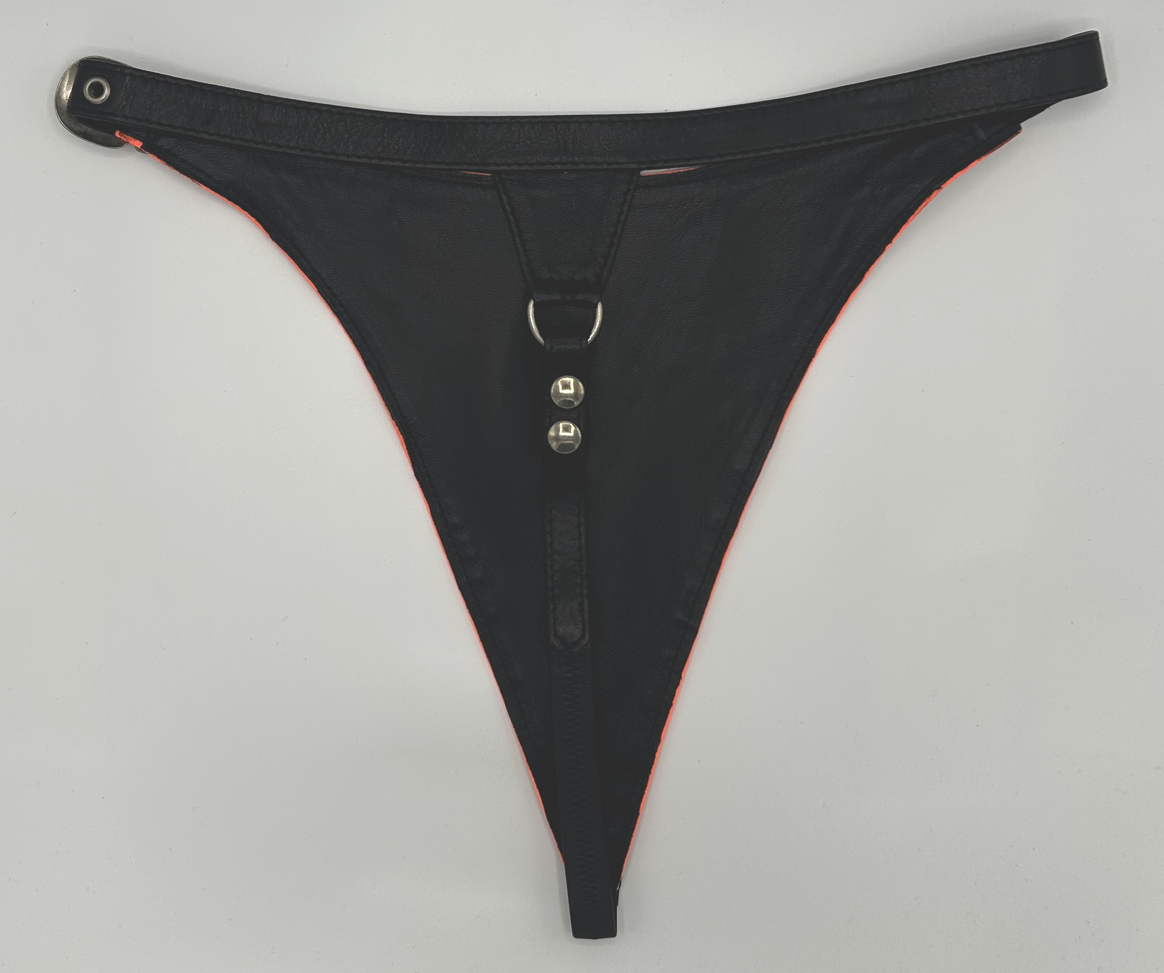 Damen Leder String mit roter Paspel