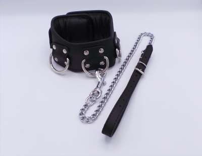 Lederharness Strap on mit Dildo im Set zum Vorteilspreis | Pakete zum  Vorteilspreis | Angebote | PM Bodyleather | Fetisch Hersteller fr  Lederwaren