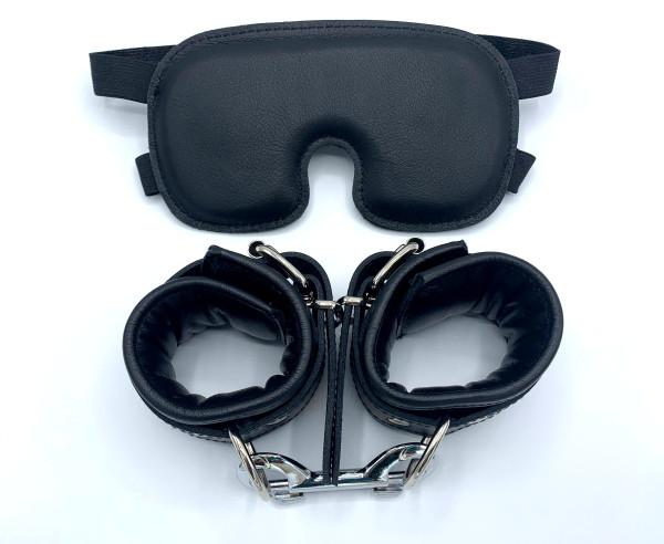 Set Handfesseln und Augenmaske